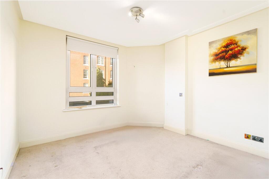 2 bedroom apartment for sale in Templar Court, St John's Wood Road, St John's Wood, London, NW8